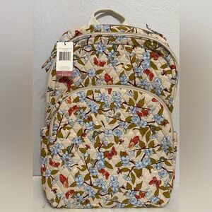 Vera Bradley Large Essential Backpack Laptop NWT  In  Abuzz Cotton